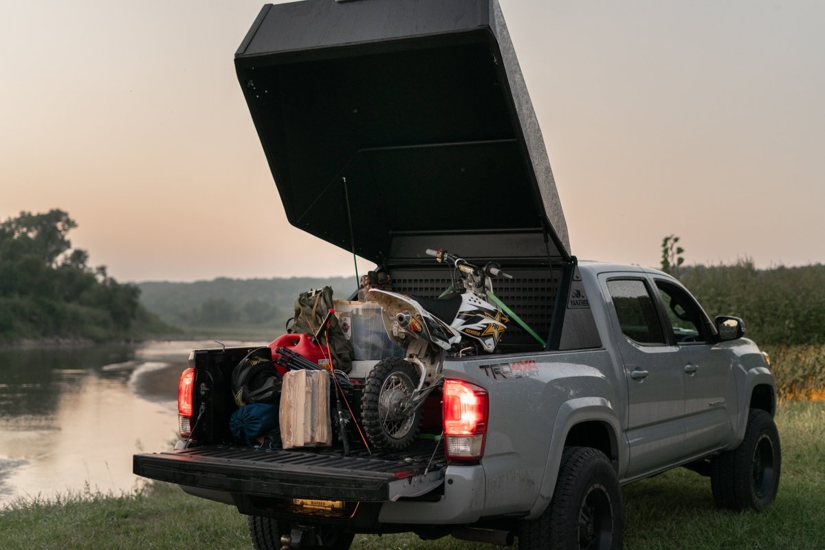 Matrix ST Truck Topper - Liberty Flag & Specialty