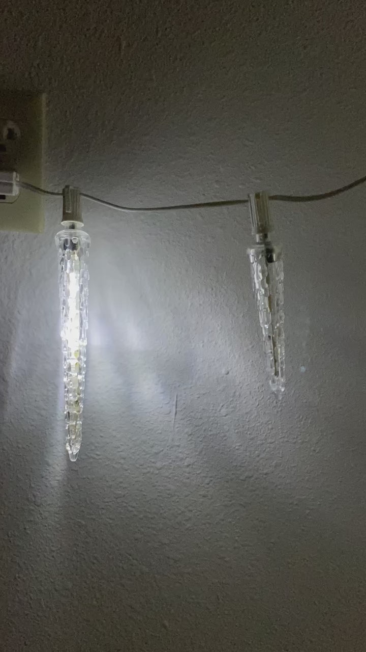 Load video: C7 LED Falling Icicle Bulbs