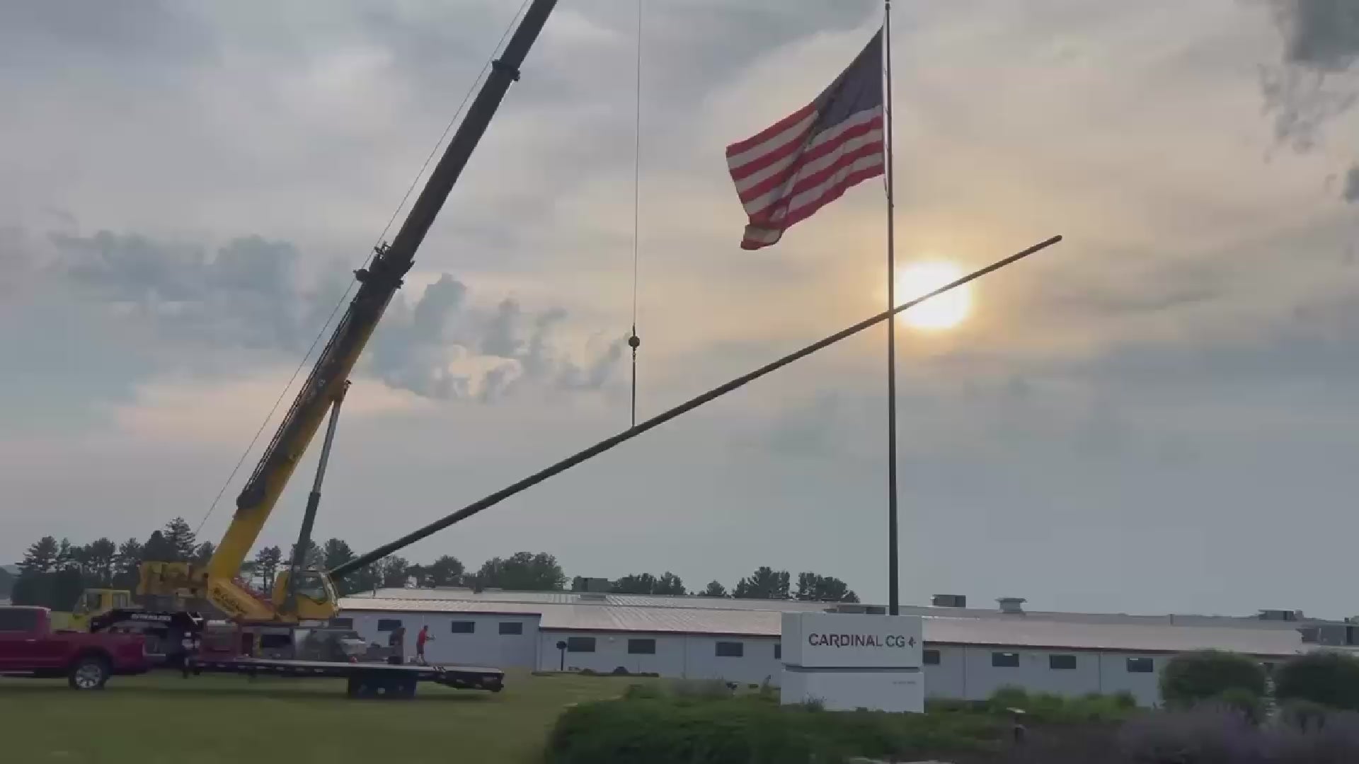 Load video: Zion Steel Flagpole